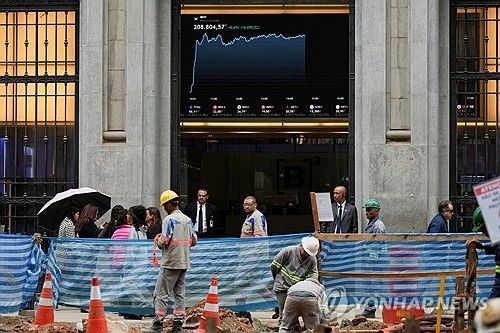 급락하는 브라질 증시 (출처=연합뉴스)