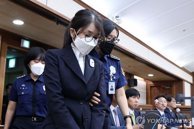 법정 출석한 김건희 (출처=연합뉴스)