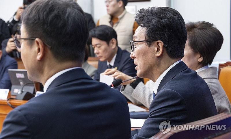 '조희대 국정조사' 추진 말하는 김민석 대표 (출처=연합뉴스)