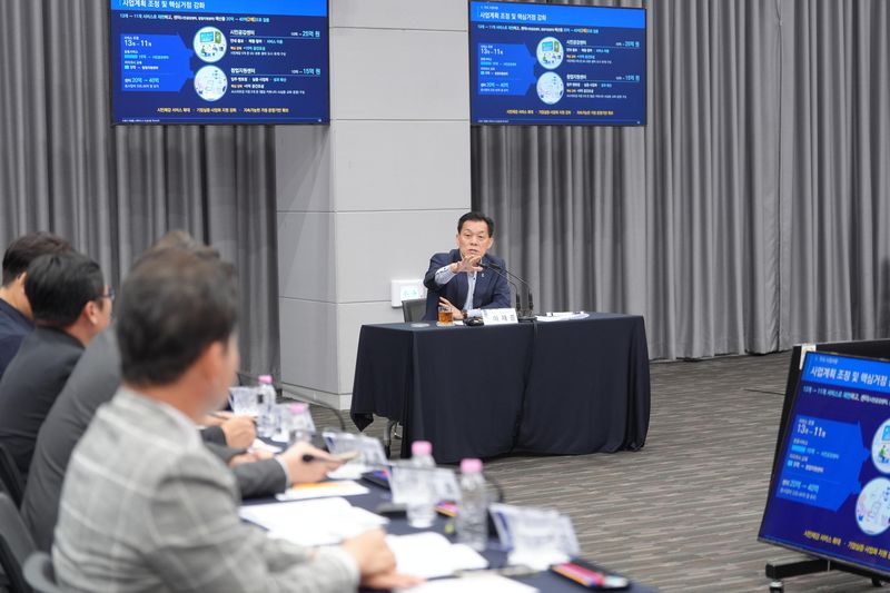 이재준 경기 수원시장이 27일 시청 중회의실에서 열린 '거점형 스마트도시 조성사업' 착수보고회에 참석해 발언하고 있다. (수원시 제공. 재판매 및 DB 금지) 2026.10.28/뉴스1
